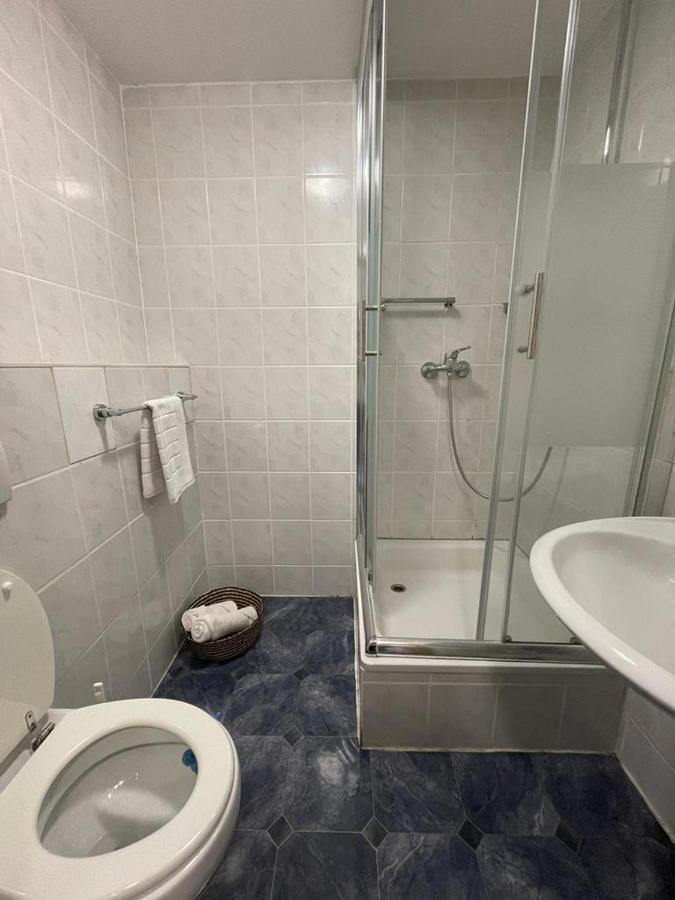 Hotel Roma Мерціґ Екстер'єр фото