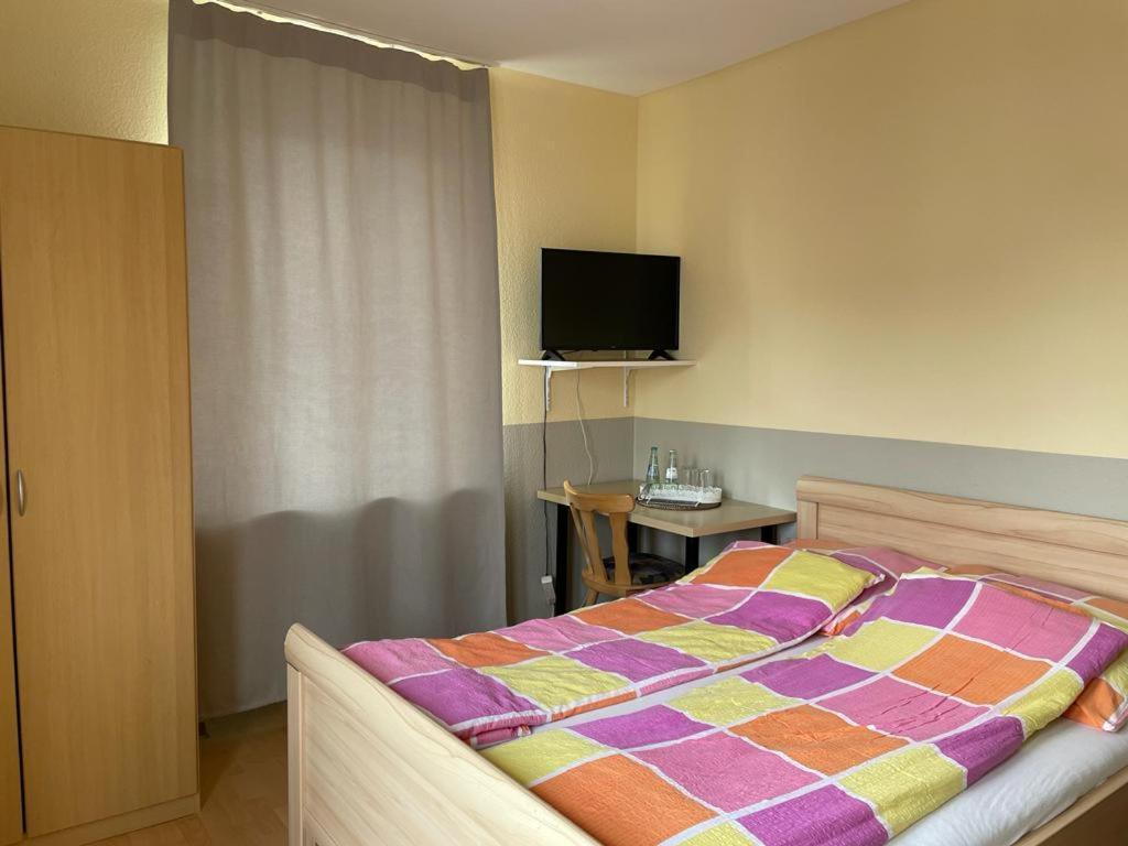 Hotel Roma Мерціґ Екстер'єр фото